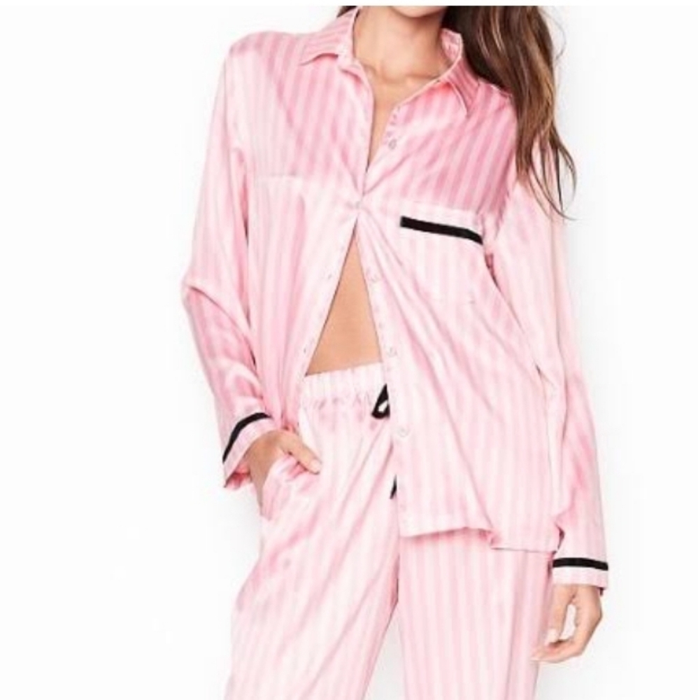 PINK Victoria's Secret Silk Silten Set